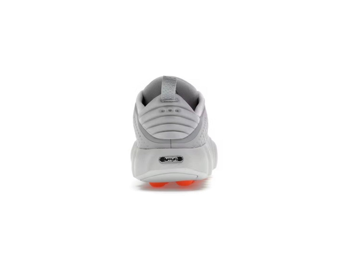Nike Mind 002