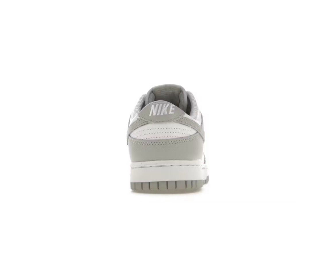 Nike Dunk Low Retro