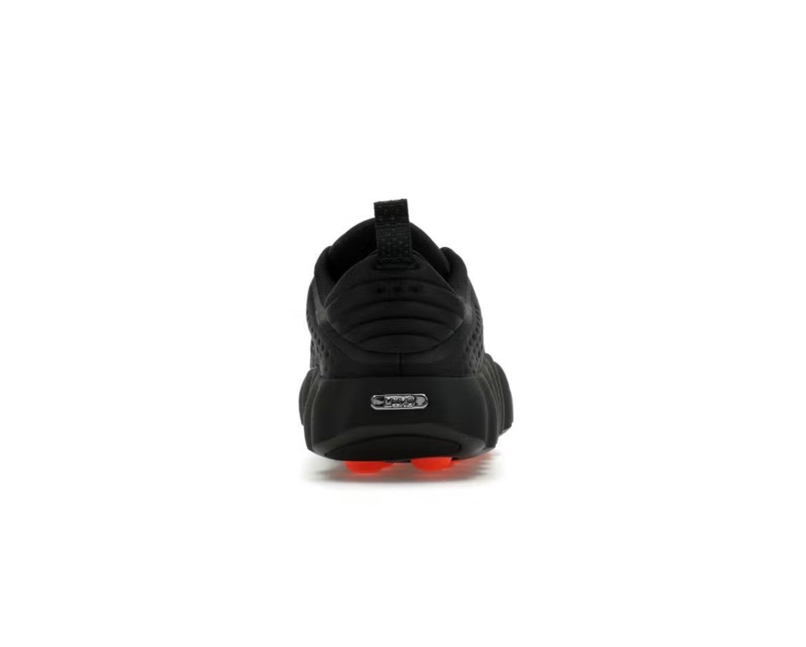 Nike Mind 002