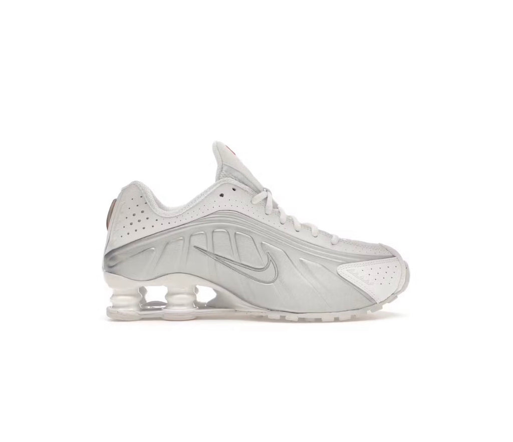 Nike Shox R4