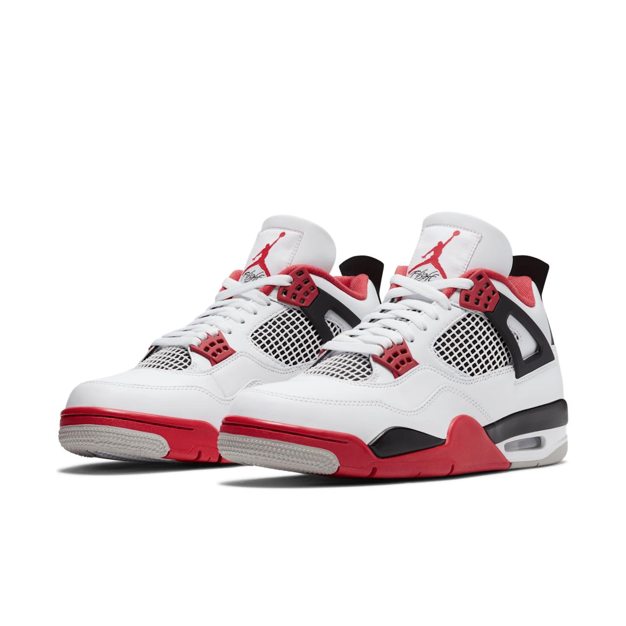 Jordan 4 (Fire Red)